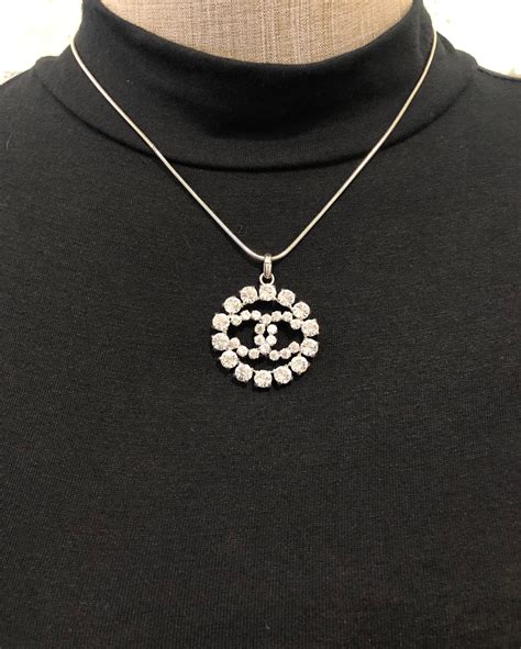 chanel charms necklace